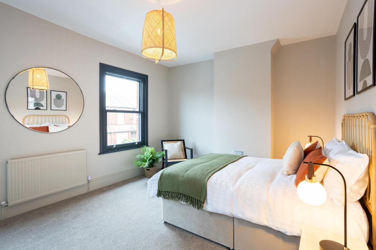 Stunning Scandi 3 Bed House In Manchester-Parking Villa Eksteriør bilde