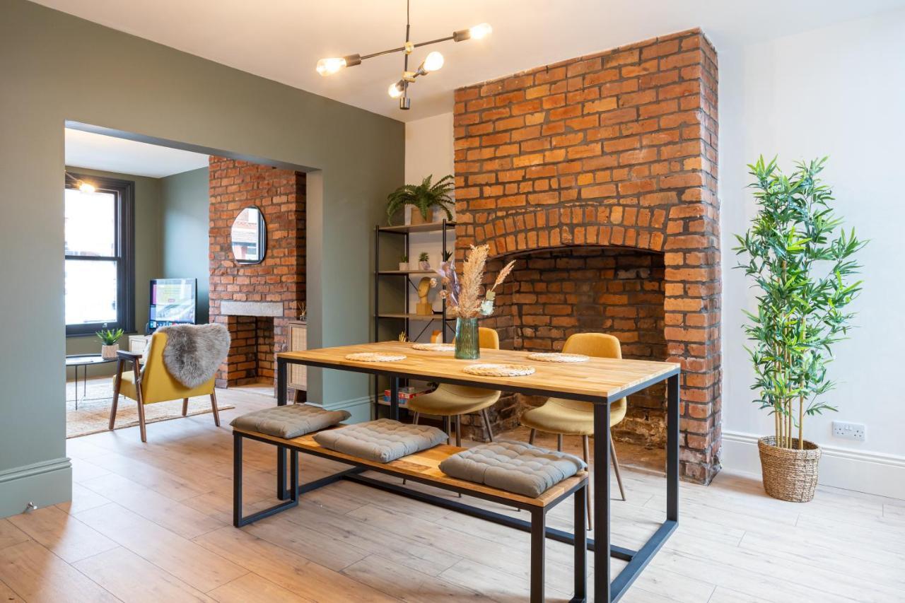 Stunning Scandi 3 Bed House In Manchester-Parking Villa Eksteriør bilde